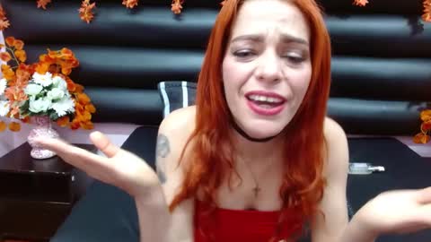 Snapshot of vellaparis chatting on January 22, 2025, 1:32 pm vellaparis online show from January 22, 2025, 1:32 pm