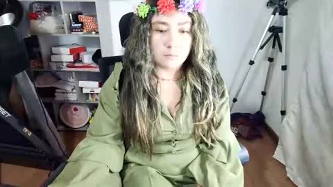 Snapshot of vellarossa chatting on March 9, 2026, 5:22 am Im VelaI will be Christmas and New Year with my family December 22 to January 13 I will miss you guys. online show from March 9, 2026, 5:22 am