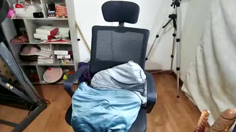 Snapshot of vellarossa chatting on March 28, 2026, 7:08 am Im VelaI will be Christmas and New Year with my family December 22 to January 13 I will miss you guys. online show from March 28, 2026, 7:08 am