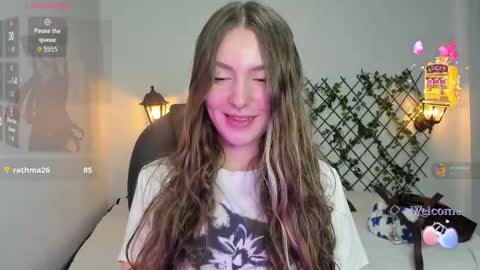 Sophi  online show from February 1, 2026, 4:38 pm