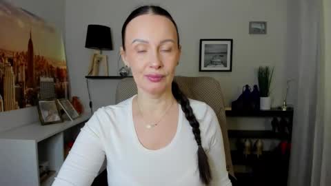 Jasmine online show from March 11, 2026, 6:30 am