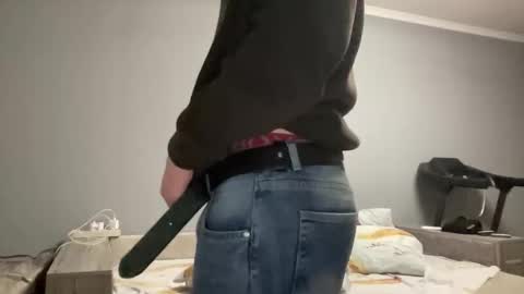 velvet_riot online show from February 9, 2026, 9:19 pm