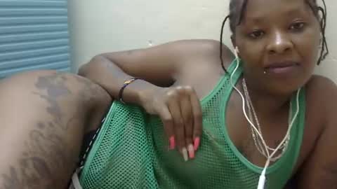 Snapshot of velvet_temptress chatting on February 22, 2025, 10:31 pm velvet online show from February 22, 2025, 10:31 pm