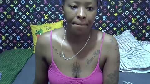 Snapshot of velvet_temptress chatting on July 22, 2026, 4:04 am velvet online show from July 22, 2026, 4:04 am