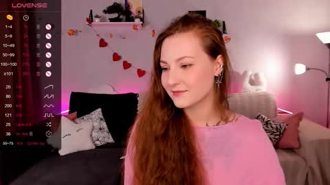 Mia online show from November 23, 2025, 9:09 am