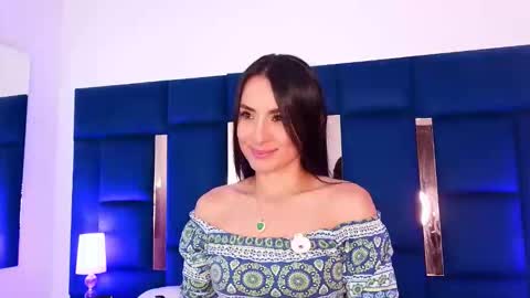 Snapshot of velvetlunaa chatting on May 16, 2026, 1:54 pm Velvet online show from May 16, 2026, 1:54 pm