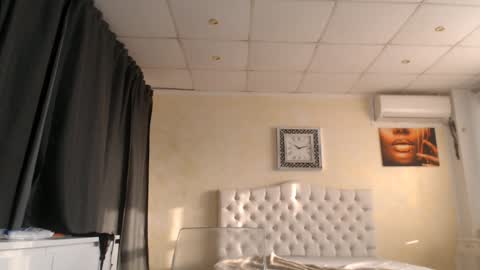 velvetmarsha online show from January 16, 2025, 7:07 am