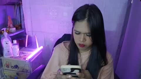 Velveteyes online show from February 6, 2026, 1:03 pm