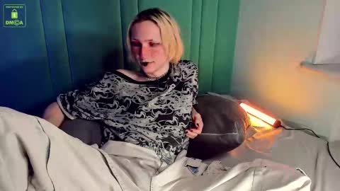 TRISS online show from October 8, 2025, 3:31 pm