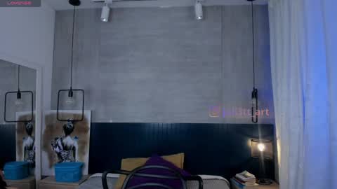 velvettease_ online show from May 24, 2026, 12:43 pm