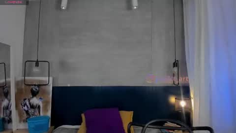 velvettease_ online show from June 10, 2026, 1:10 pm