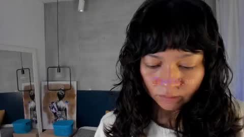 velvettease_ online show from June 16, 2026, 12:52 pm
