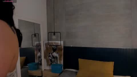 velvettease_ online show from June 17, 2026, 12:29 pm