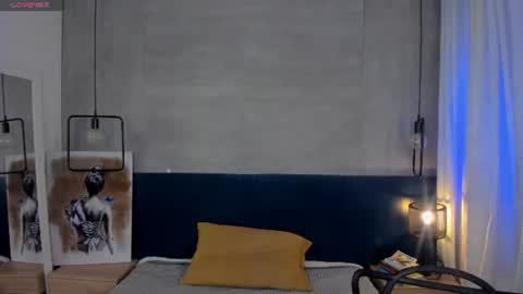 velvettease_ online show from July 4, 2026, 12:33 pm