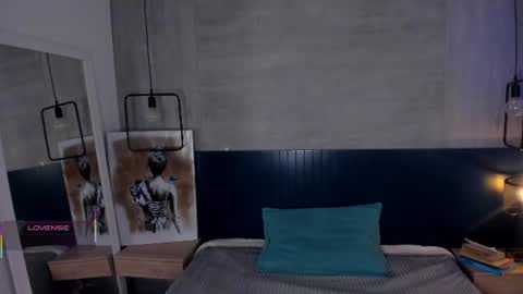 velvettease_ online show from July 31, 2026, 12:37 pm