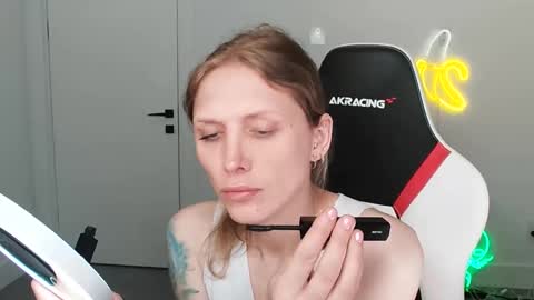 Snapshot of velvettgirl chatting on February 13, 2026, 3:13 am VelvetTGirl online show from February 13, 2026, 3:13 am