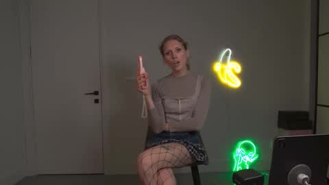 Snapshot of velvettgirl chatting on March 10, 2026, 4:28 am VelvetTGirl online show from March 10, 2026, 4:28 am