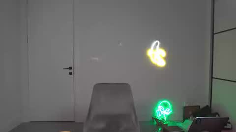 Snapshot of velvettgirl chatting on March 13, 2026, 2:34 pm VelvetTGirl online show from March 13, 2026, 2:34 pm