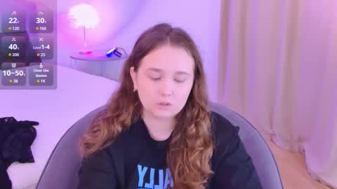 Snapshot of velvetvixencute chatting on October 19, 2025, 6:25 am velvetvixencute online show from October 19, 2025, 6:25 am