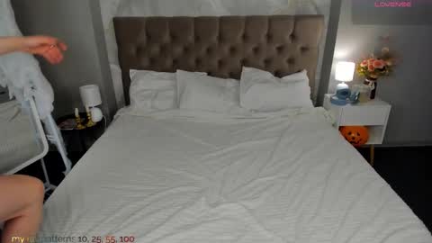 Snapshot of velvetwhisperss chatting on November 2, 2025, 2:47 am Diana online show from November 2, 2025, 2:47 am