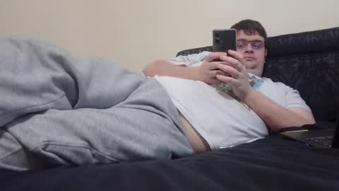 Velyas online show from November 19, 2025, 7:14 pm