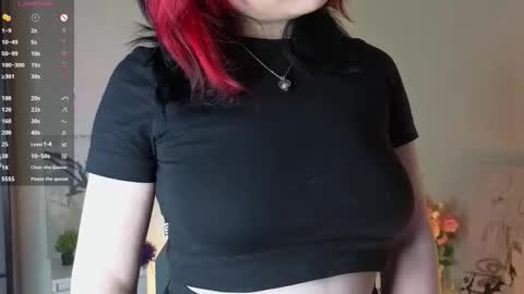 Snapshot of venastonks chatting on October 19, 2025, 2:07 pm janet online show from October 19, 2025, 2:07 pm