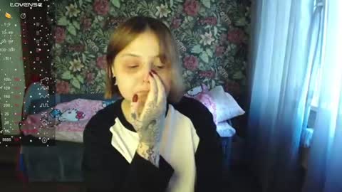 Snapshot of vendymories chatting on June 20, 2026, 2:47 am eva 3 online show from June 20, 2026, 2:47 am