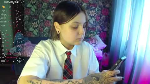 Snapshot of vendymories chatting on July 7, 2026, 2:58 am eva 3 online show from July 7, 2026, 2:58 am