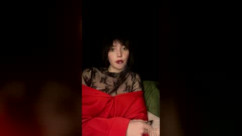 venom_goddess online show from May 7, 2026, 8:47 pm