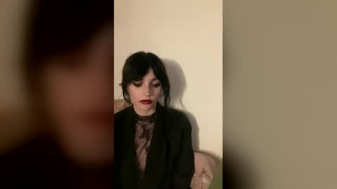 venom_goddess online show from June 25, 2026, 8:46 pm