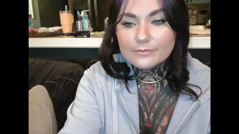 Snapshot of ventressinkbaby chatting on October 31, 2025, 6:09 pm VentressInk online show from October 31, 2025, 6:09 pm