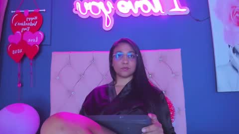 Snapshot of venus_0110 chatting on February 16, 2025, 10:32 pm Venus Veracruz online show from February 16, 2025, 10:32 pm