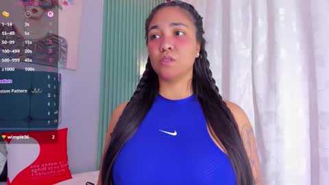 Snapshot of venus_0110 chatting on February 10, 2026, 8:24 pm Venus Veracruz online show from February 10, 2026, 8:24 pm