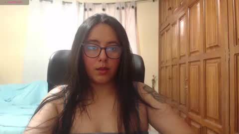 Venus online show from June 25, 2026, 6:56 pm