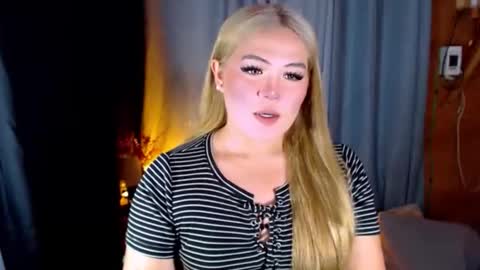 I am Colly Your mystery girl online show from June 11, 2026, 1:49 am