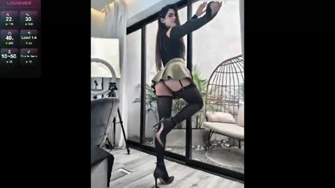 VENUS online show from June 13, 2026, 11:57 pm