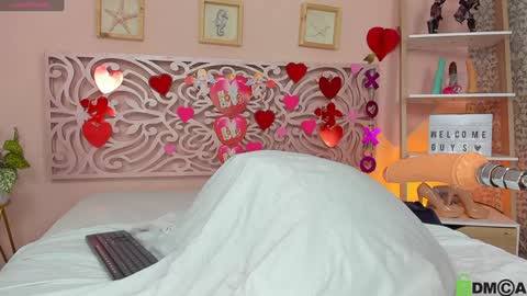 Snapshot of venus_kim_ chatting on February 4, 2025, 12:33 pm .. online show from February 4, 2025, 12:33 pm