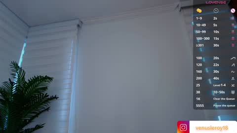 Snapshot of venus_leroy chatting on January 16, 2025, 10:44 pm Venus online show from January 16, 2025, 10:44 pm