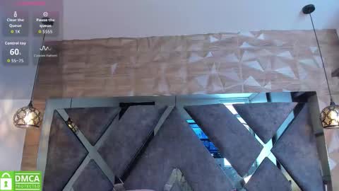 Venus online show from December 20, 2025, 12:45 pm