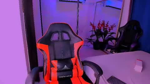 Snapshot of venus_velvet chatting on October 5, 2025, 12:42 am venus_velvet online show from October 5, 2025, 12:42 am