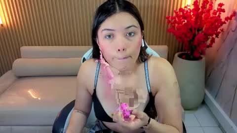 Venus  online show from April 24, 2026, 2:08 pm