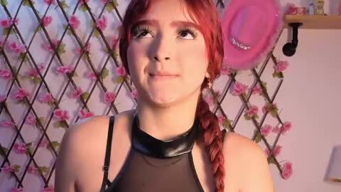 Snapshot of venus_velvett chatting on May 31, 2026, 3:30 pm venus_velvett online show from May 31, 2026, 3:30 pm