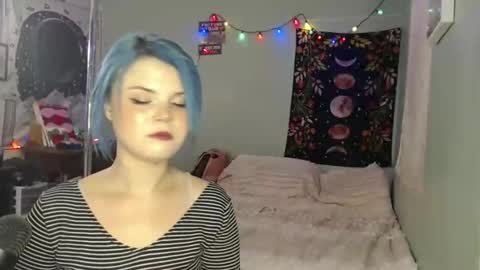 Miss Venus online show from December 23, 2025, 3:15 am