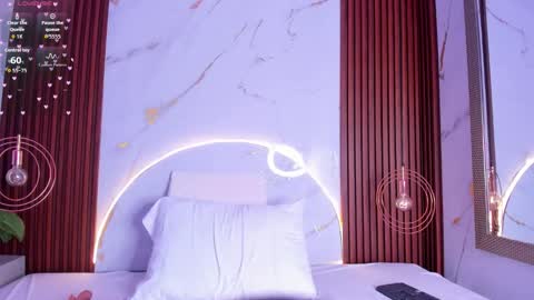 Snapshot of venusgreys1_ chatting on September 30, 2025, 8:14 pm Venus online show from September 30, 2025, 8:14 pm