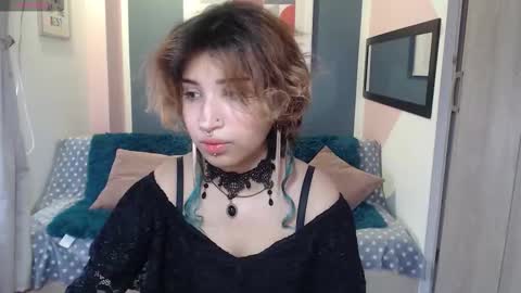 Venus Mist online show from September 15, 2025, 7:47 pm