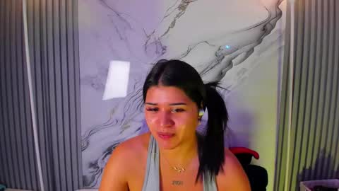Snapshot of venusowen_ chatting on June 8, 2026, 12:49 pm Venusowen online show from June 8, 2026, 12:49 pm
