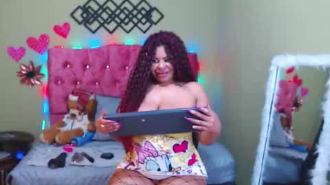 venusroyce online show from September 22, 2025, 7:27 pm