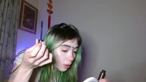 Venus online show from October 8, 2025, 1:03 am