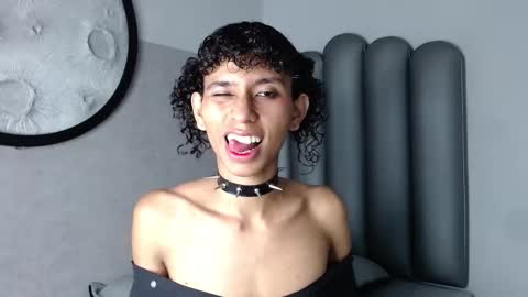 Snapshot of venuss_03 chatting on September 28, 2025, 3:34 am venuss_03 online show from September 28, 2025, 3:34 am