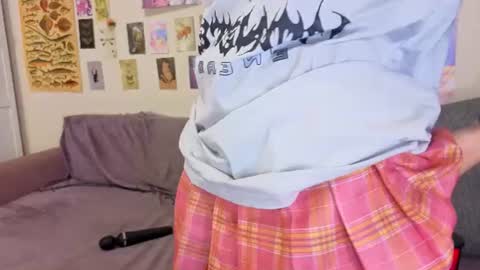 Erica online show from June 15, 2026, 8:33 pm